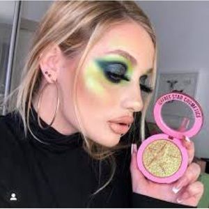 ⭐️ HOST PICK⭐️ 🆕Jeffree Star Supreme Frost